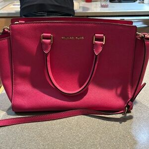 Michael Kors Crossbody Purse